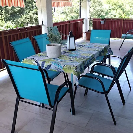 Apartament Donna *