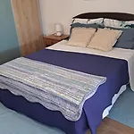 Donna Apartment *