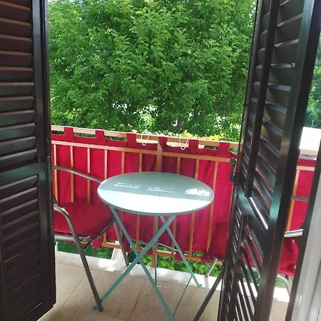 Donna Apartmán