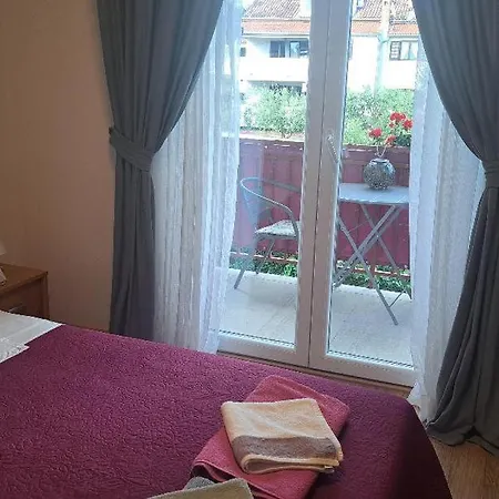 Donna Apartment